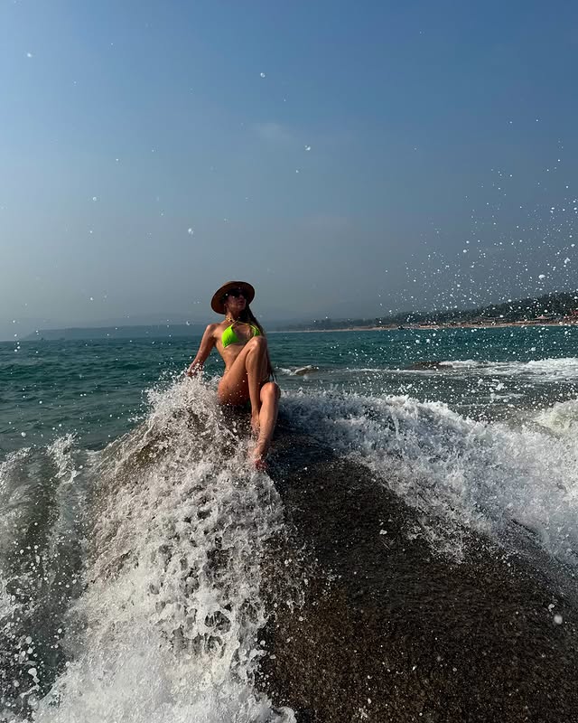 Alina - Photo 24