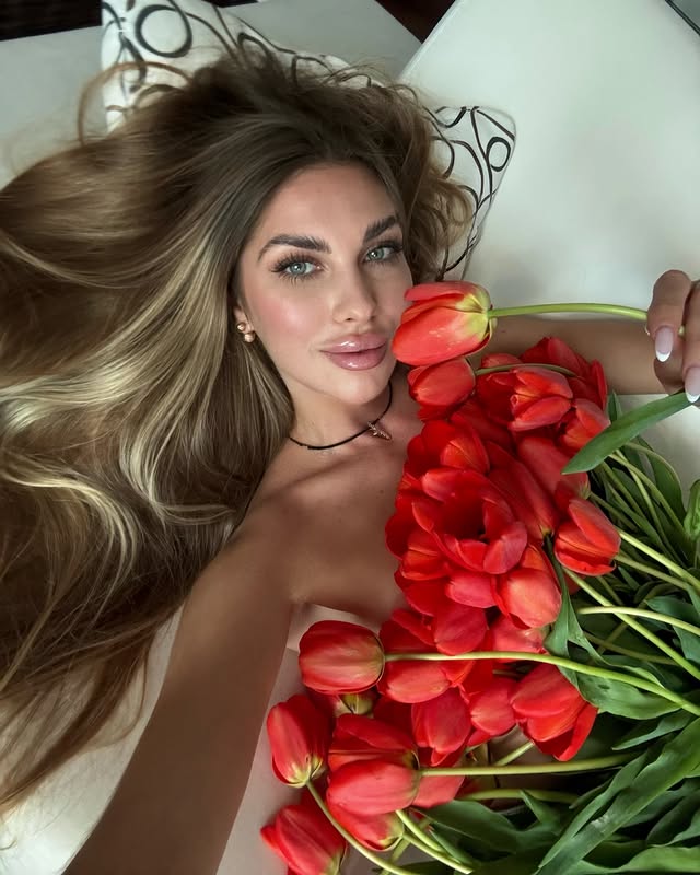 Alina - Professional Model